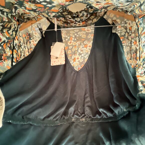 NEW Free People all dolled up floral cropped blouse - Picture 5 of 12